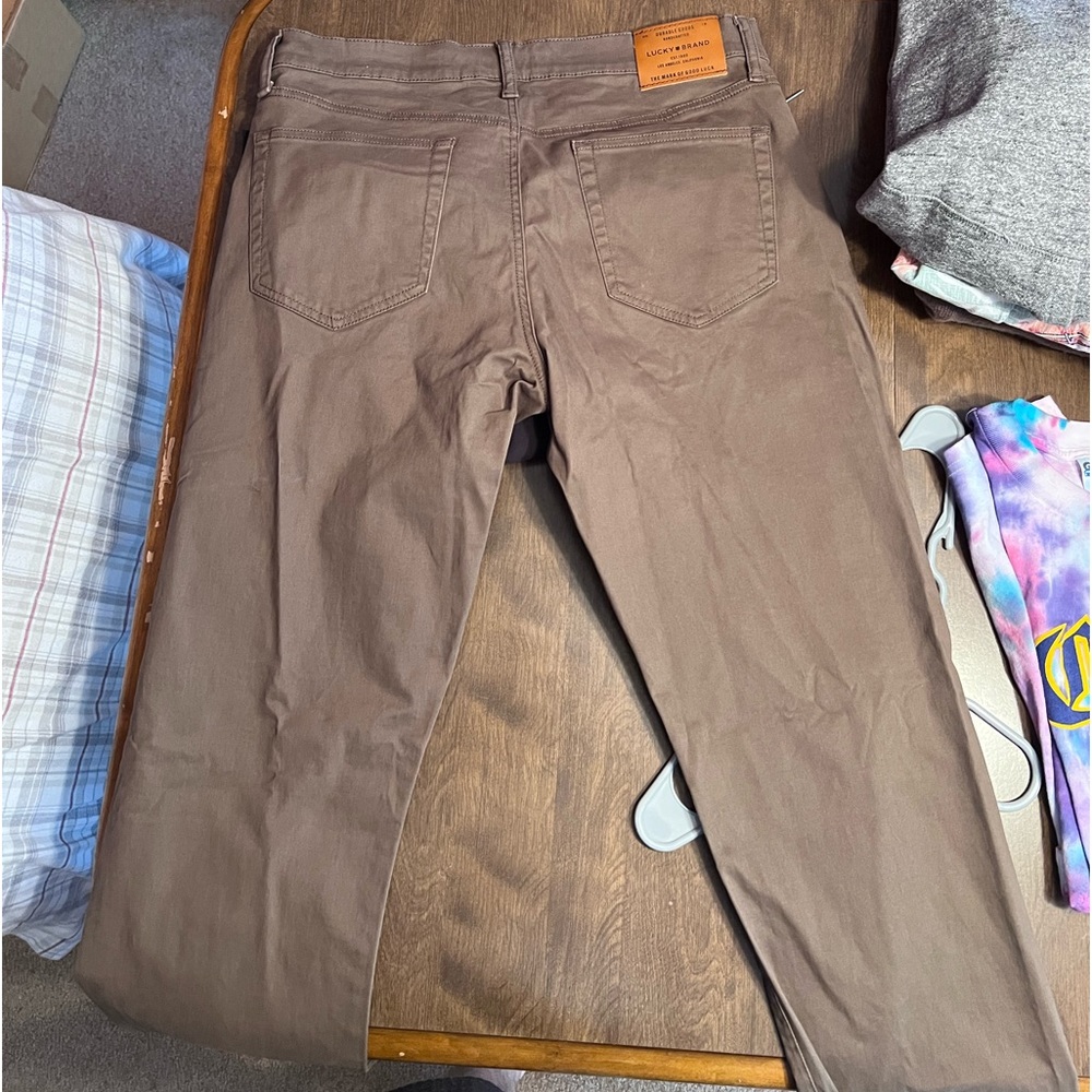 Lucky brand 34/34 jeans. Slim fit. Never worn